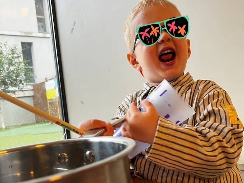 S'initier à la musique à la crèche de Montchat Bada à Lyon 3