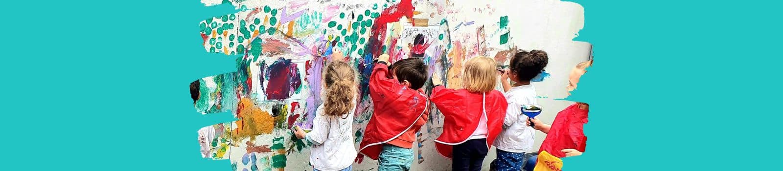 Opération street art à Montchat Botté avec les enfants de la crèche